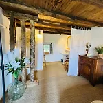 Clos Cesar, Maison De Charme Renovee Lauturie