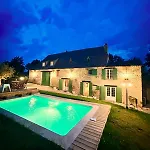 Βίλα Clos Cesar, Maison De Charme Renovee Lauturie
