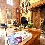 Βίλα Clos Cesar, Maison De Charme Renovee Lauturie