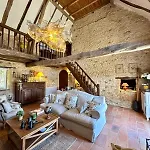 Clos Cesar, Maison De Charme Renovee Βίλα