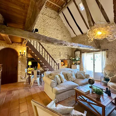 Clos Cesar, Maison De Charme Renovee * Lauturie