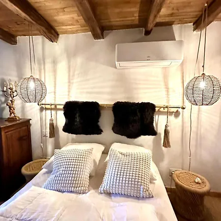 Clos Cesar, Maison De Charme Renovee Villa Lauturie