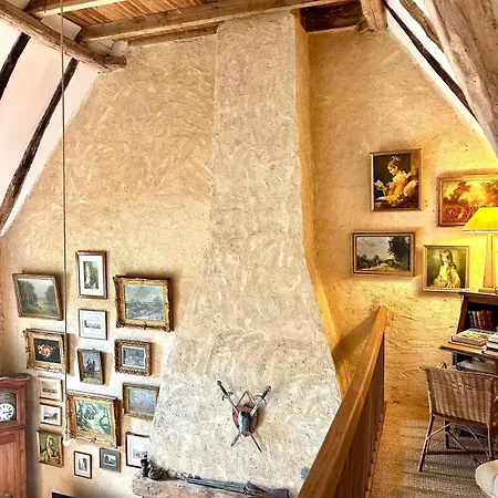 Clos Cesar, Maison De Charme Renovee * Lauturie