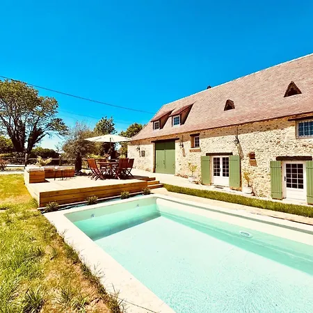 Clos Cesar, Maison De Charme Renovee * Lauturie